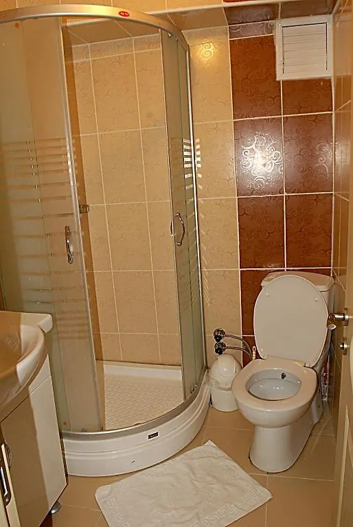 Karahan Residence Istanbul 2*,